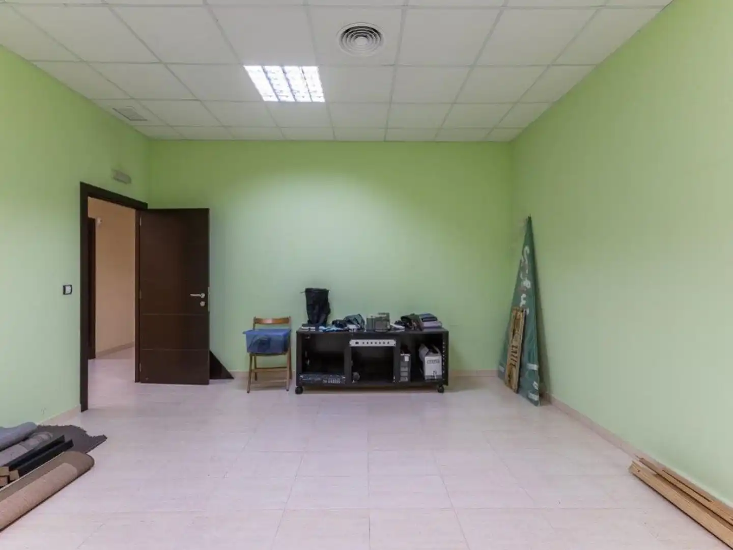 Local en venta en Tavernes Blanques con Aire acondicionado