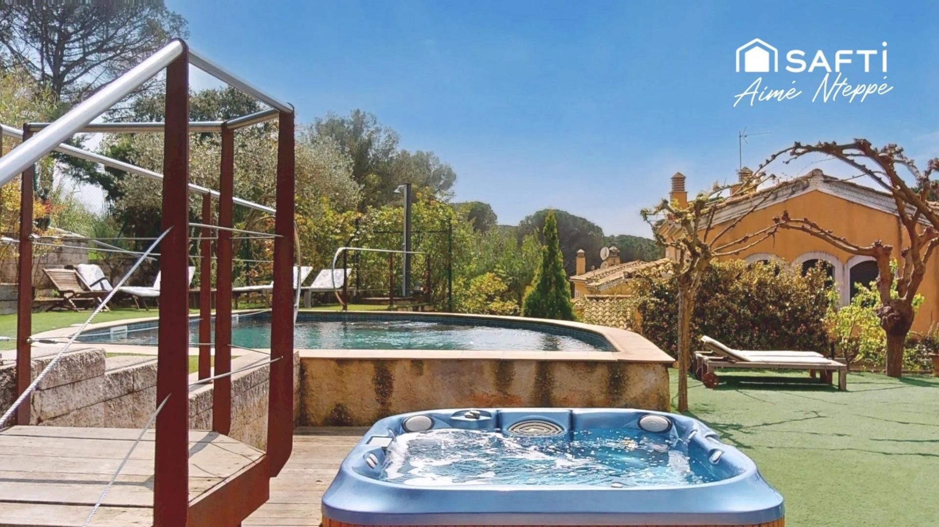 Piscina de Casa o xalet en venda en Sant Julià de Ramis amb Aire condicionat, Calefacció i Piscina