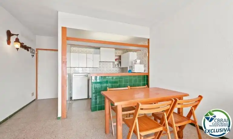 Cocina de Apartamento en venta en Empuriabrava