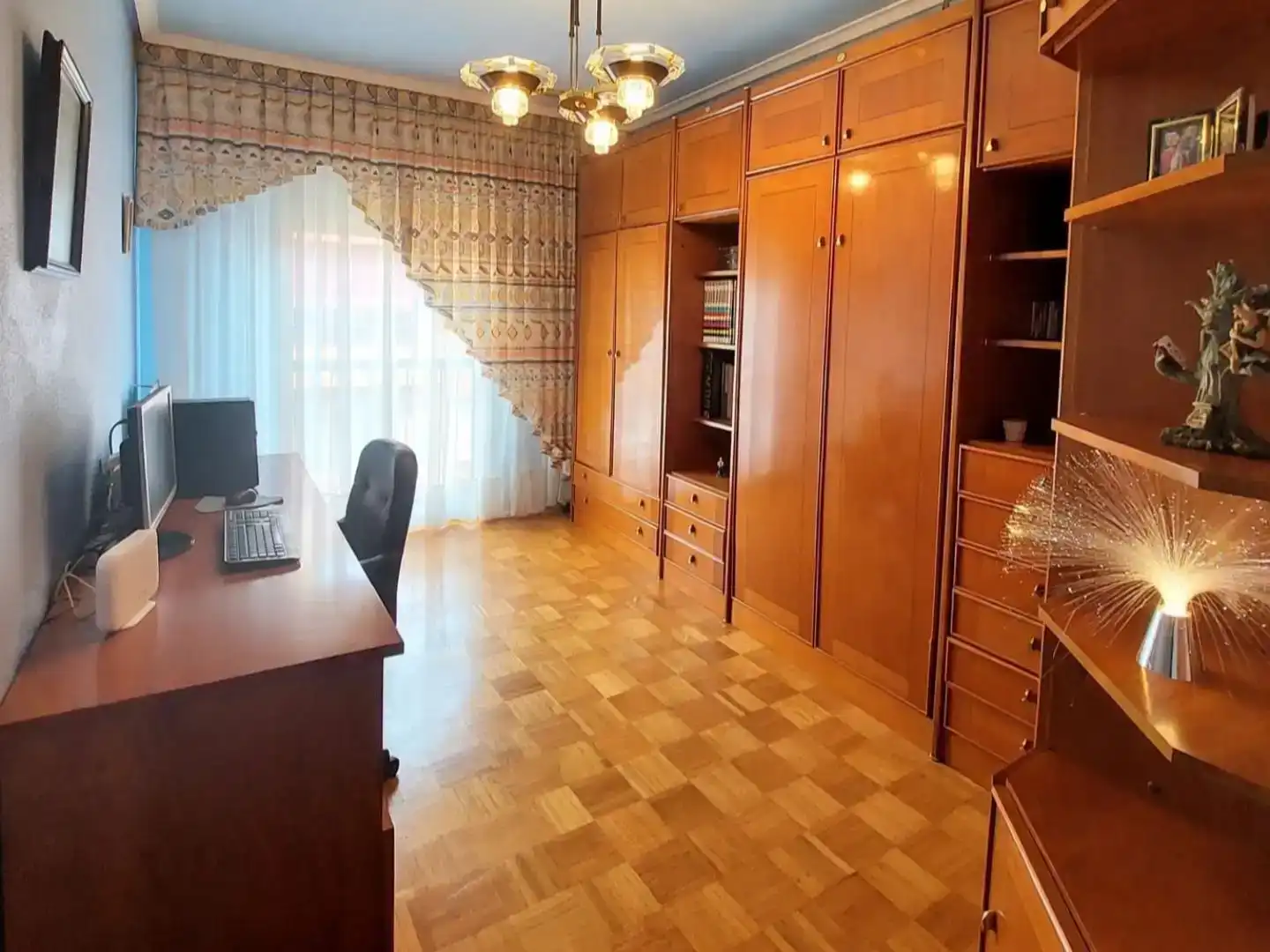 Piso en venta en  Logroño con Balcón