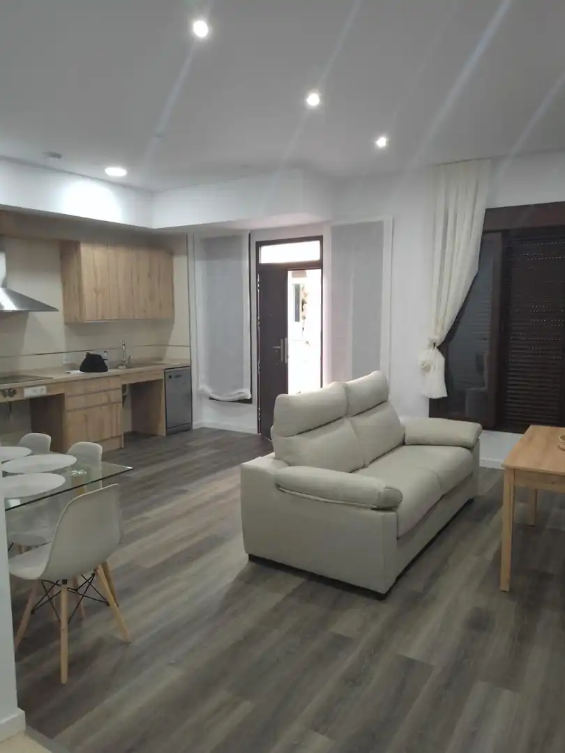 Living room of Study for rent in Levante