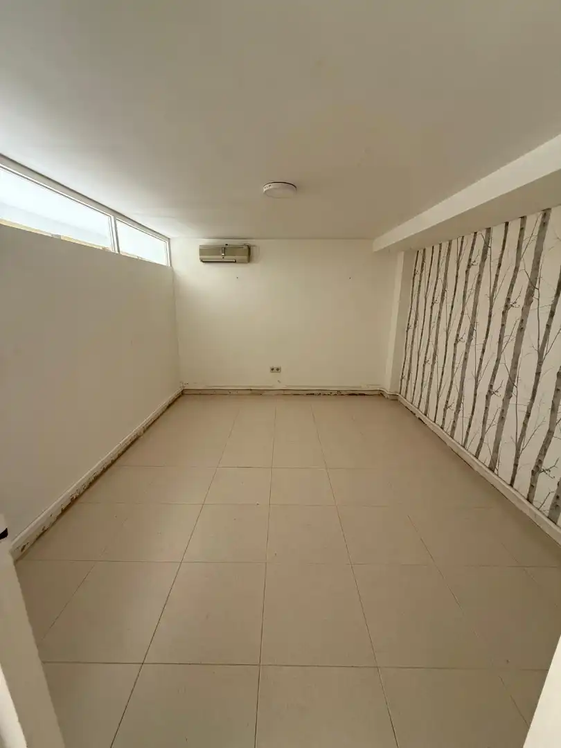 Business premises to rent in Avinguda Hispanitat 29, imagen 11