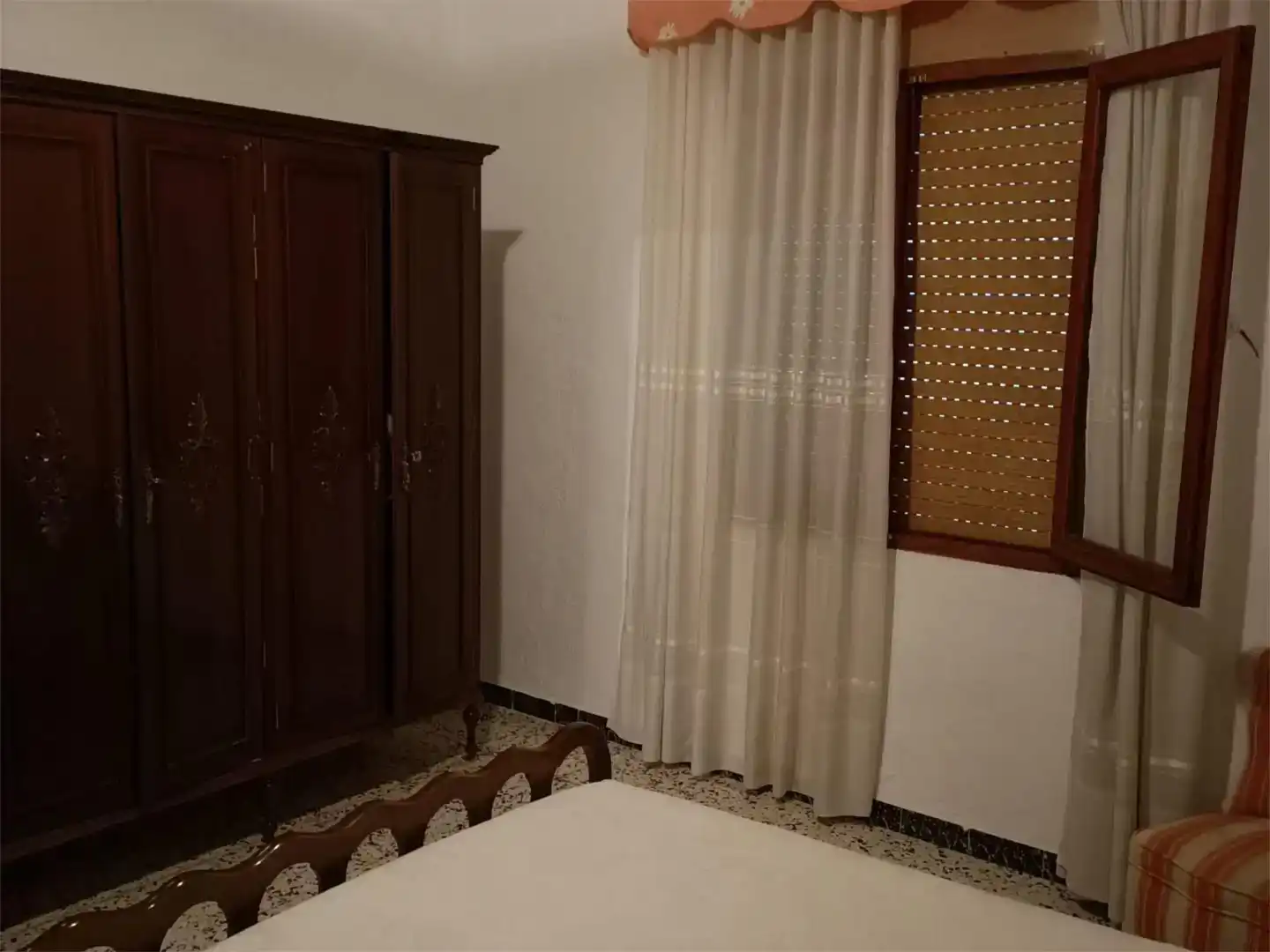 Dormitori de Casa adosada en venda en Hellín