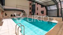 Swimming pool of Apartment to rent in  Madrid Capital