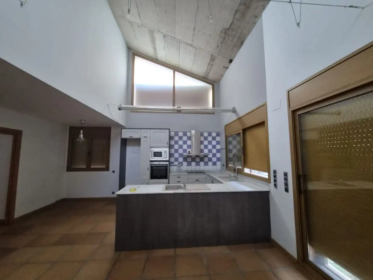 Detached house with garden for sale in Carrer Segrià 25, imagen 8