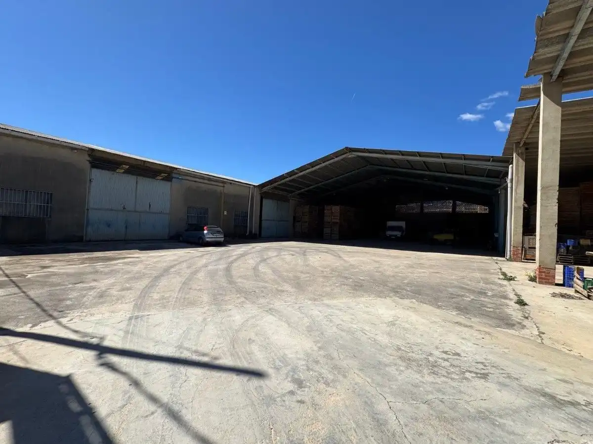 Nave industrial in vendita a La Llosa de Ranes, imagen 3