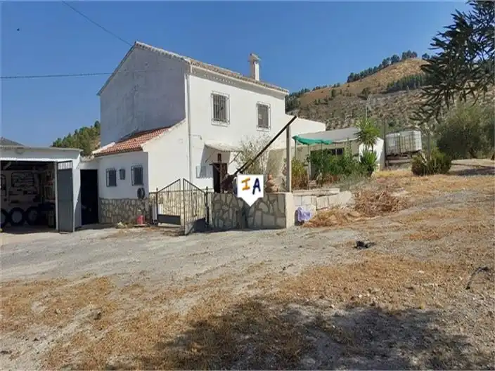Casa rústica en venda a Alcaudete