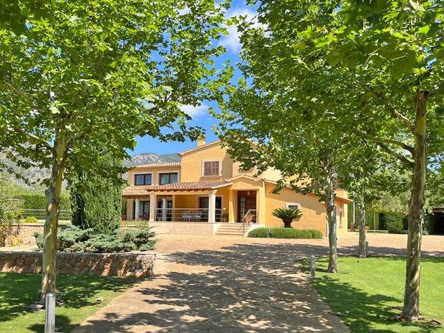 Casa-chalet en Venta en Alaró