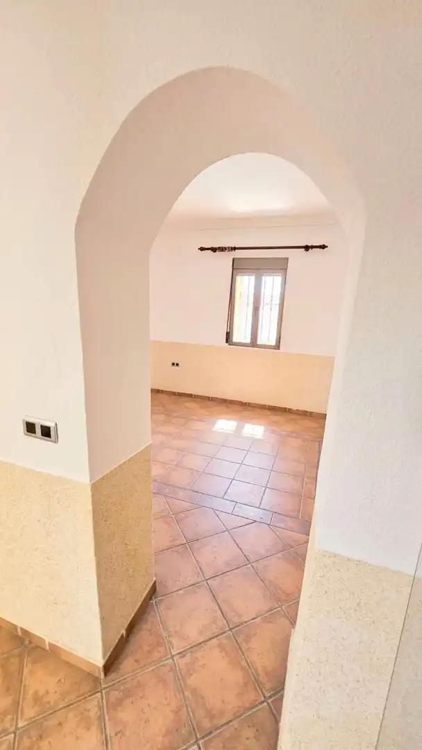Casa adosada en venda en Vélez-Málaga amb Terrassa, Traster i Moblat