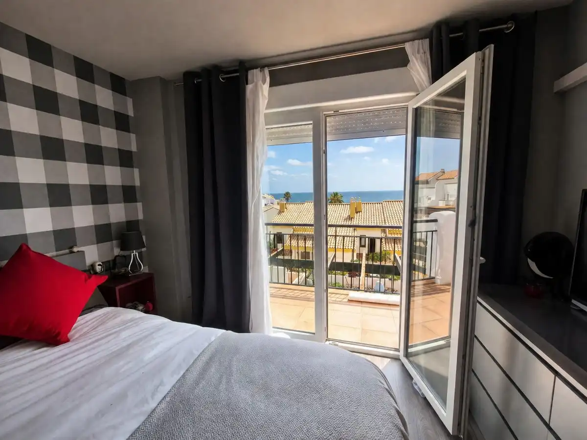 Habitación de Casa o chalet en venta en Estepona con Aire acondicionado, Terraza y Trastero