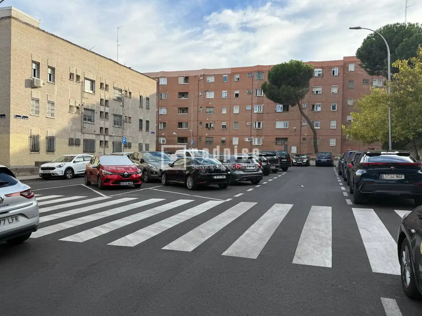 Parkplatz von Wohnung zum Verkauf in Madrid mit Klimaanlage, Heizung und Privatgarten