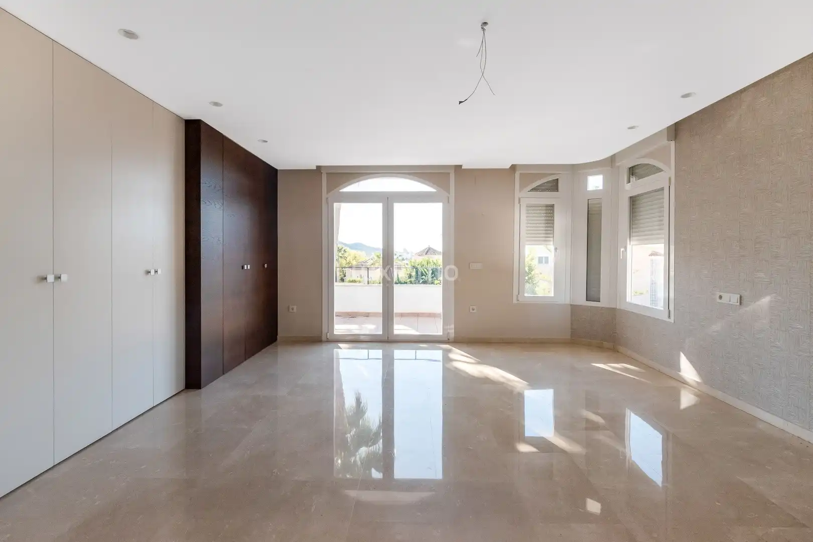Houses for sale in L'Alfàs del Pi  with Air Conditioner, Terrace and Storage room