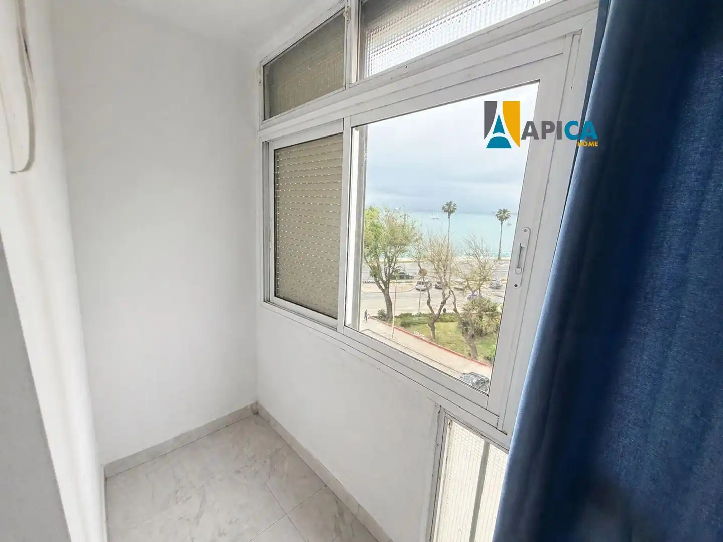 Habitación de Piso en venta en La Línea de la Concepción