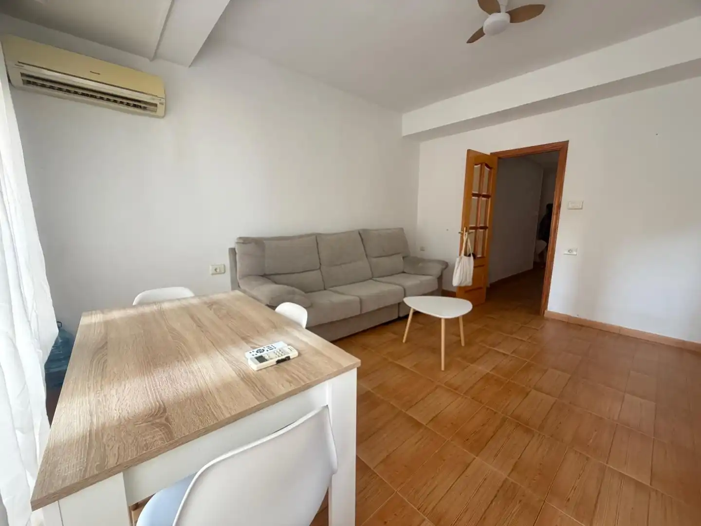 Living room of Flat for sale in Águilas  with Air Conditioner and Furnished
