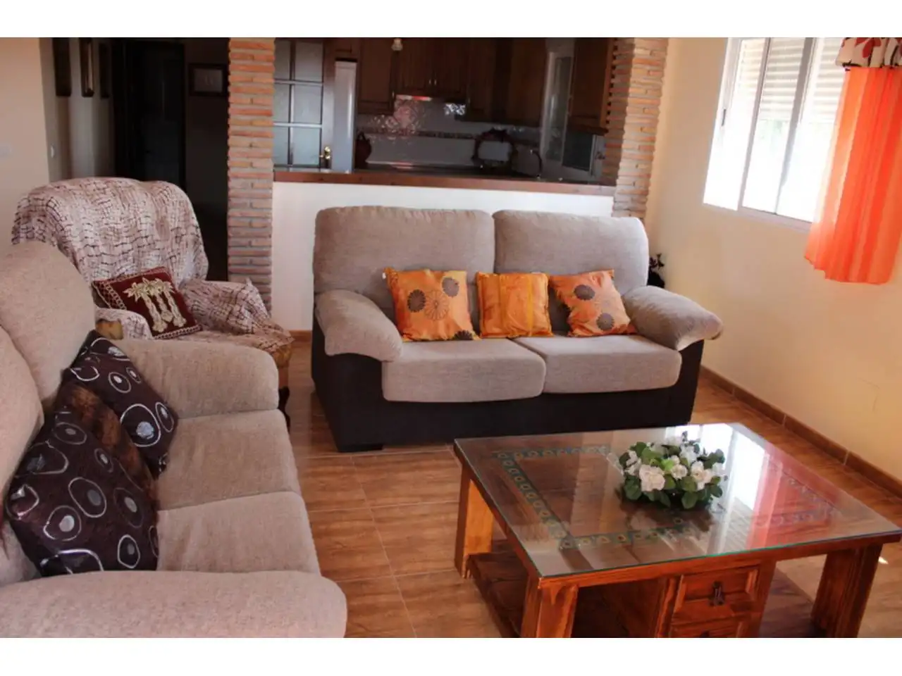 Sala de estar de Finca rústica en venta en Ítrabo con Calefacción, Jardín privado y Terraza