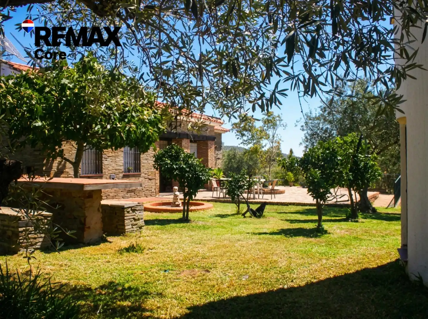 Jardí de Casa o xalet en venda en Puebla de Obando amb Aire condicionat, Calefacció i Jardí privat