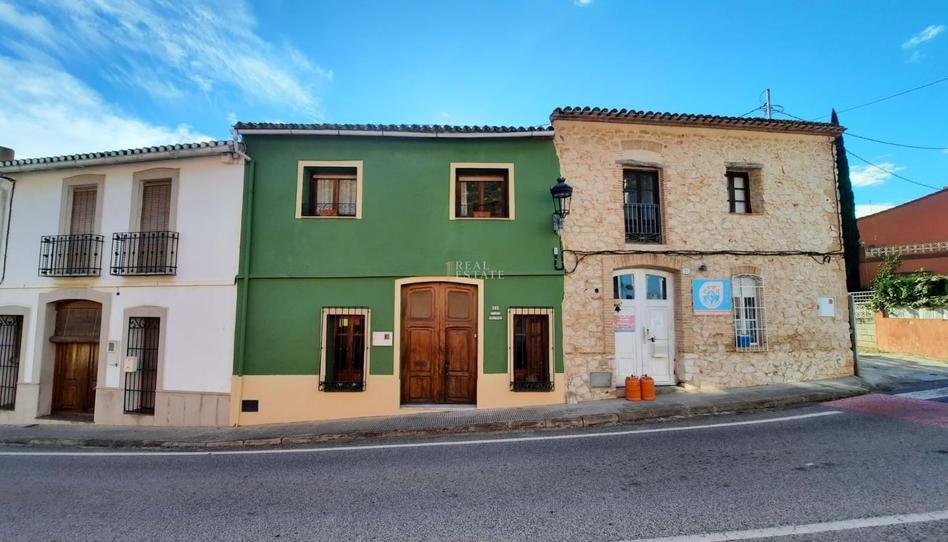Foto 1 de Casa adosada en venda a Calle Denia, Alcalalí, Alicante
