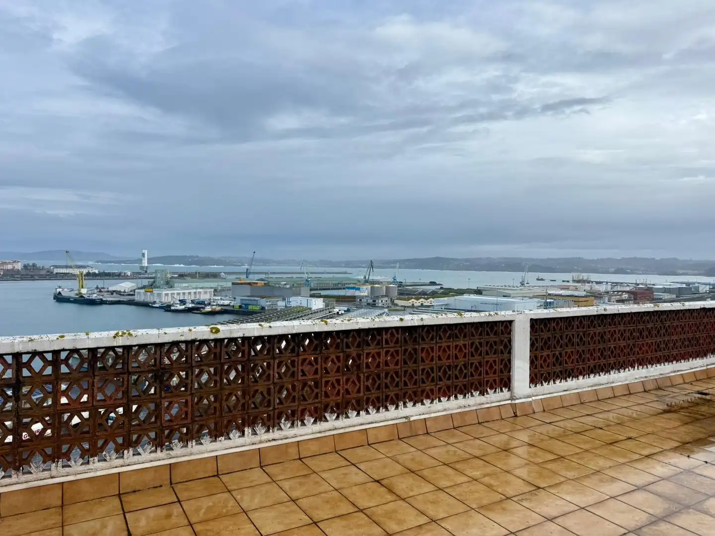 Vista exterior de Piso en venta en A Coruña Capital  con Calefacción, Terraza y Trastero