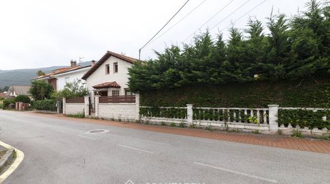 Foto 2 de Casa o xalet en venda a Puente Viesgo, Cantabria