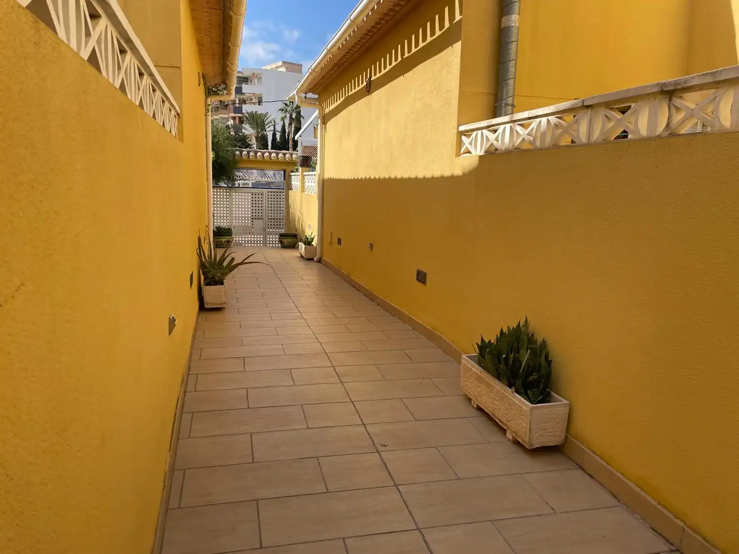 Adosado en venta en Avinguda Mimosas, imagen 3