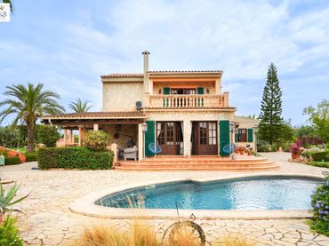 Country house with balcony for sale in Consell