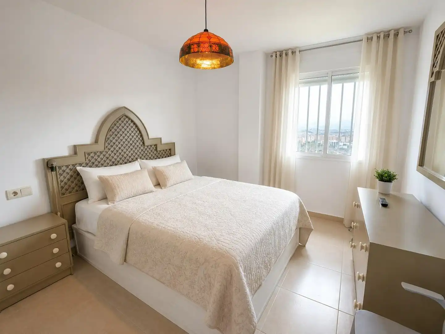 Bedroom of Flat for rent in Málaga  with Air Conditioner, Terrace and Furnished