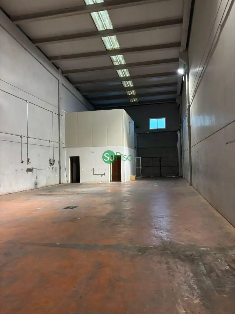 Nau industrial en venda en Illescas amb Alarma