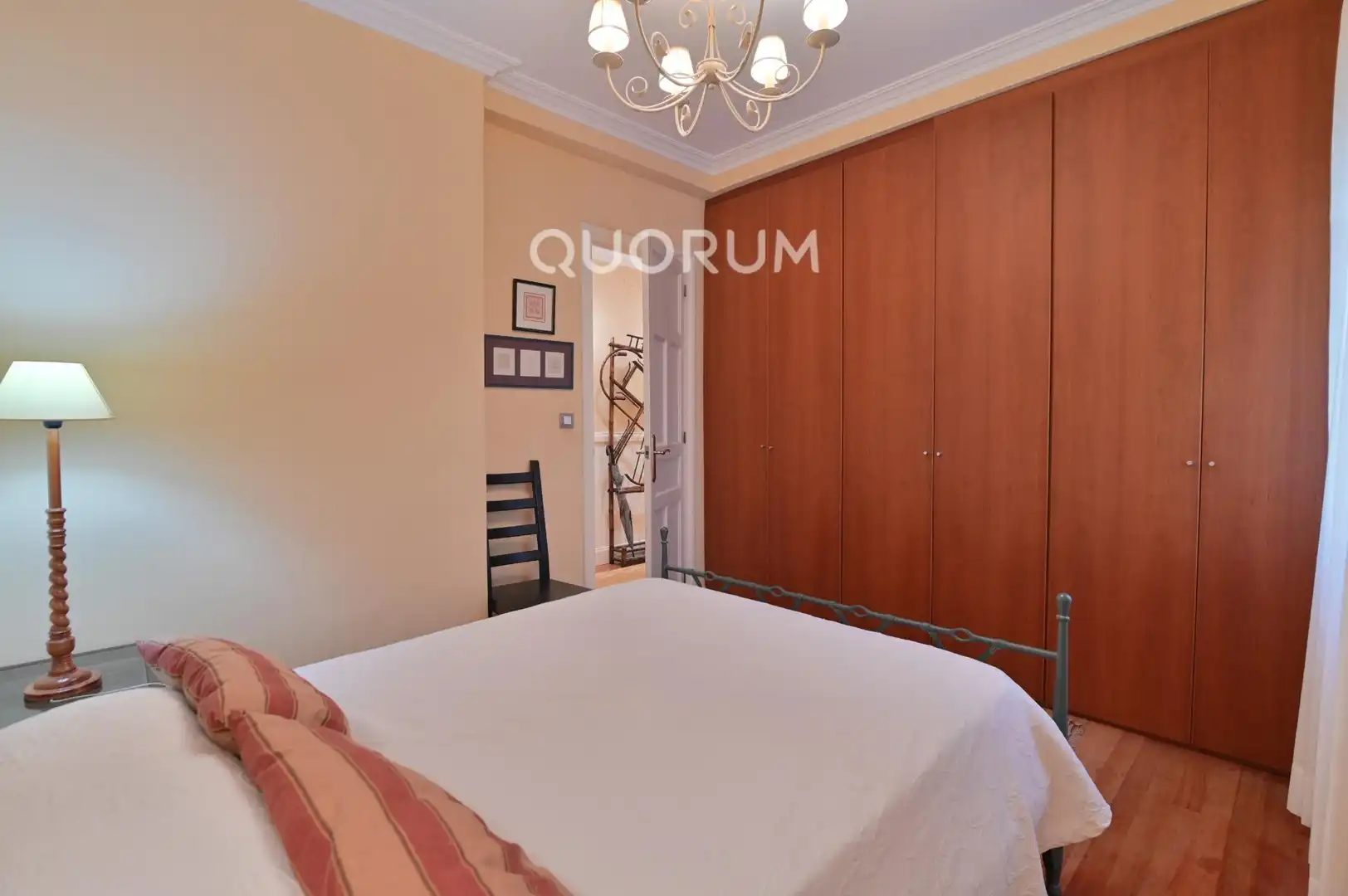 Bedroom of Flat for rent in Indautxu
