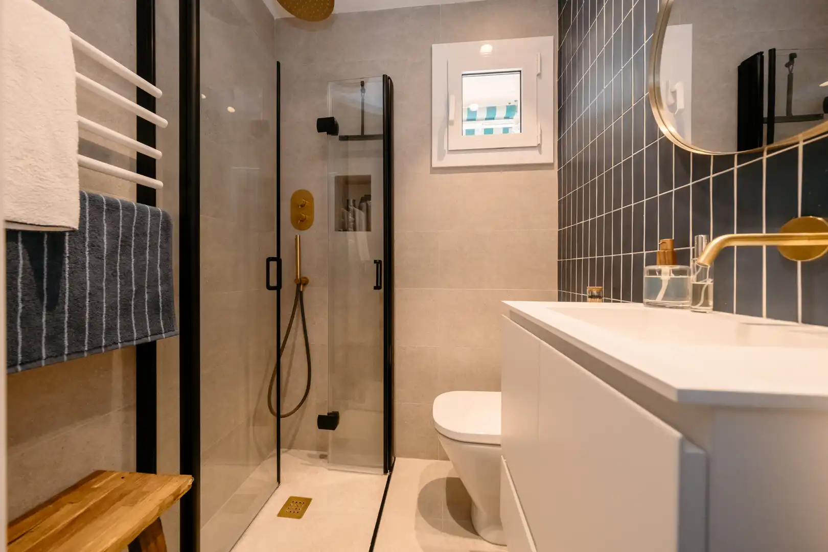 Baño de Ático en venta en El Vendrell con Aire acondicionado, Parquet y Amueblado