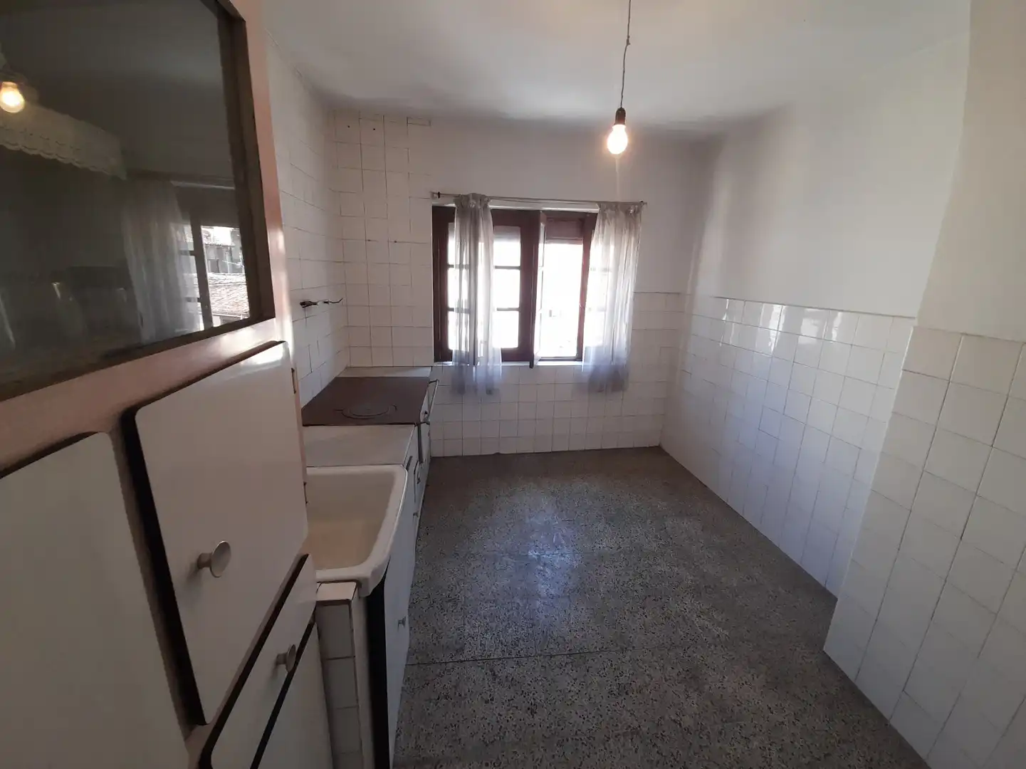 Cuina de Casa o xalet en venda en Laviana amb Calefacció i Traster