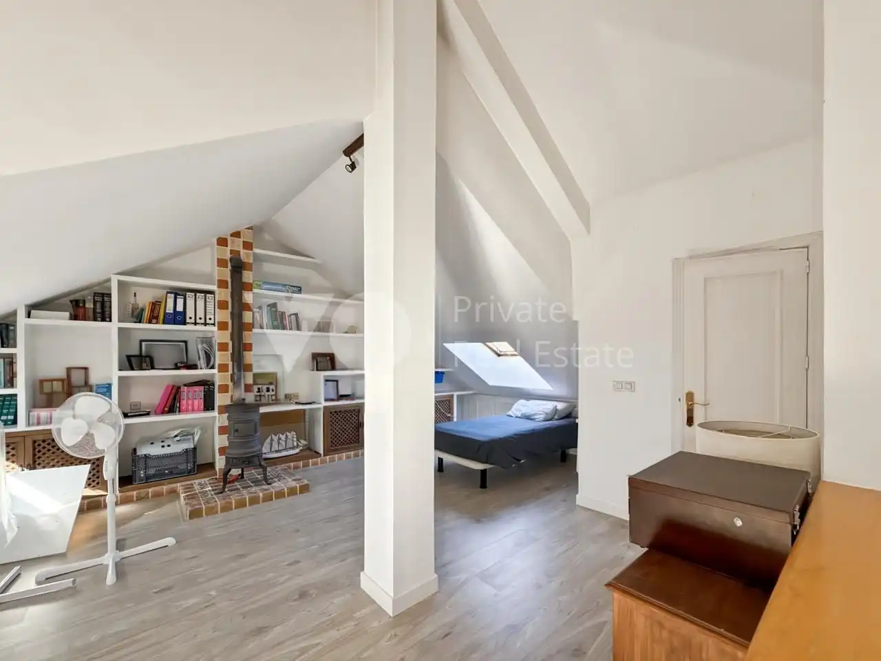 Habitación de Casa adosada en venta en Majadahonda con Aire acondicionado, Calefacción y Jardín privado