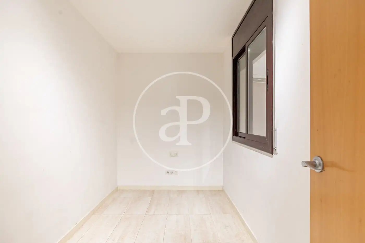 Piso en venta en Barcelona con Aire acondicionado, Calefacción y Terraza