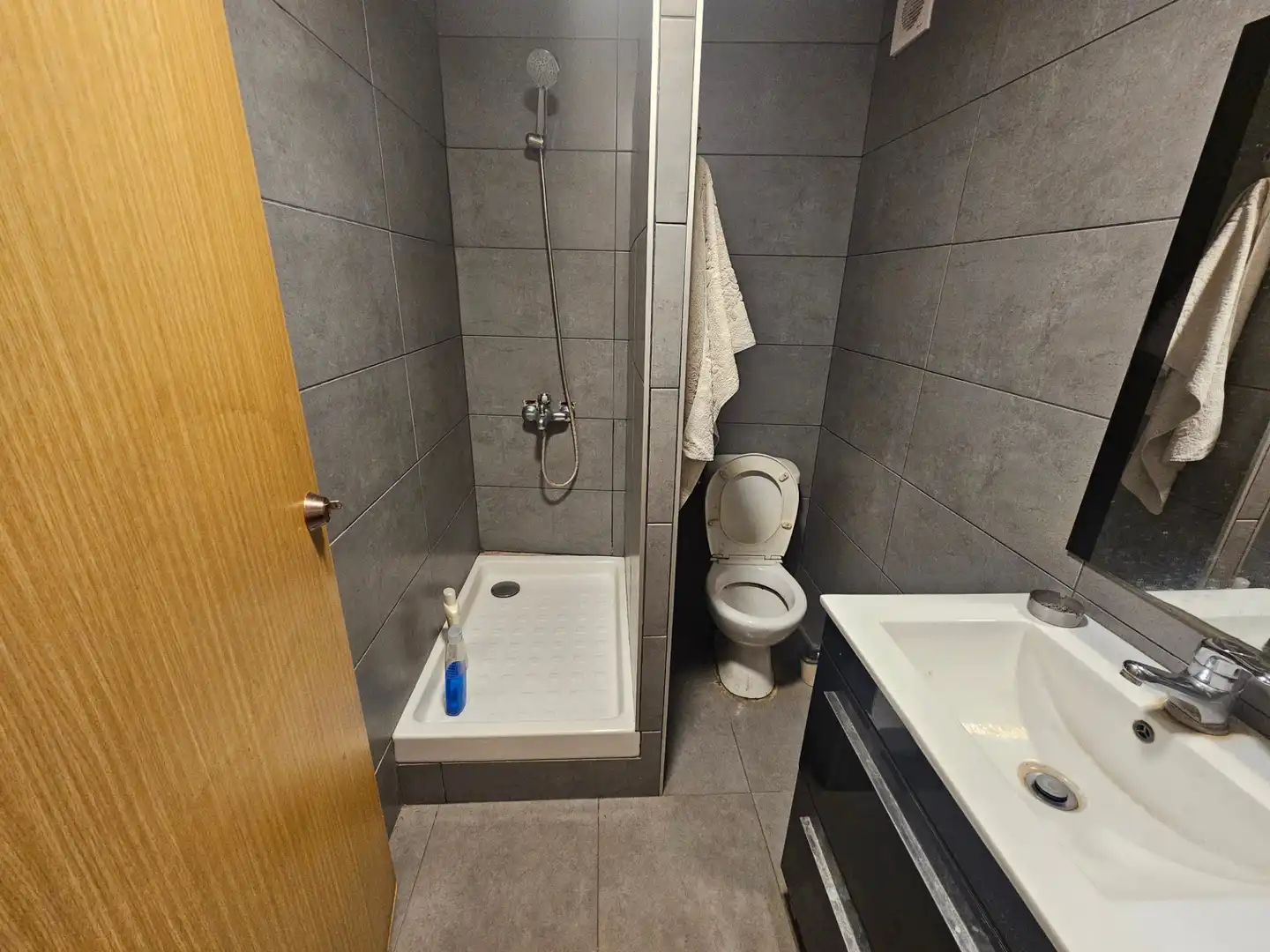 Bany de Planta baixa en venda en Sabadell amb Traster i Forn