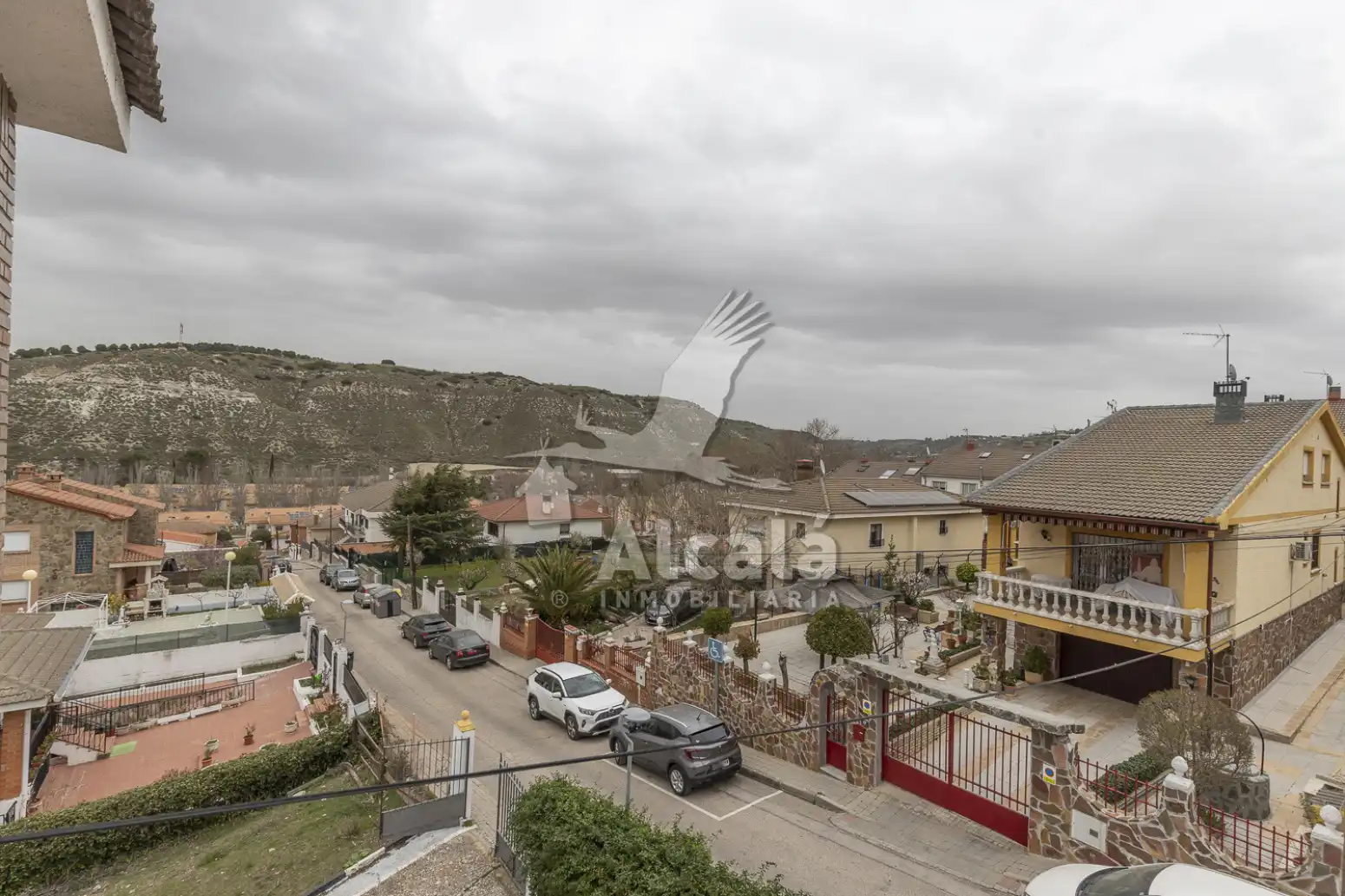 Vista exterior de Casa o xalet en venda en Villalbilla amb Aire condicionat, Calefacció i Jardí privat