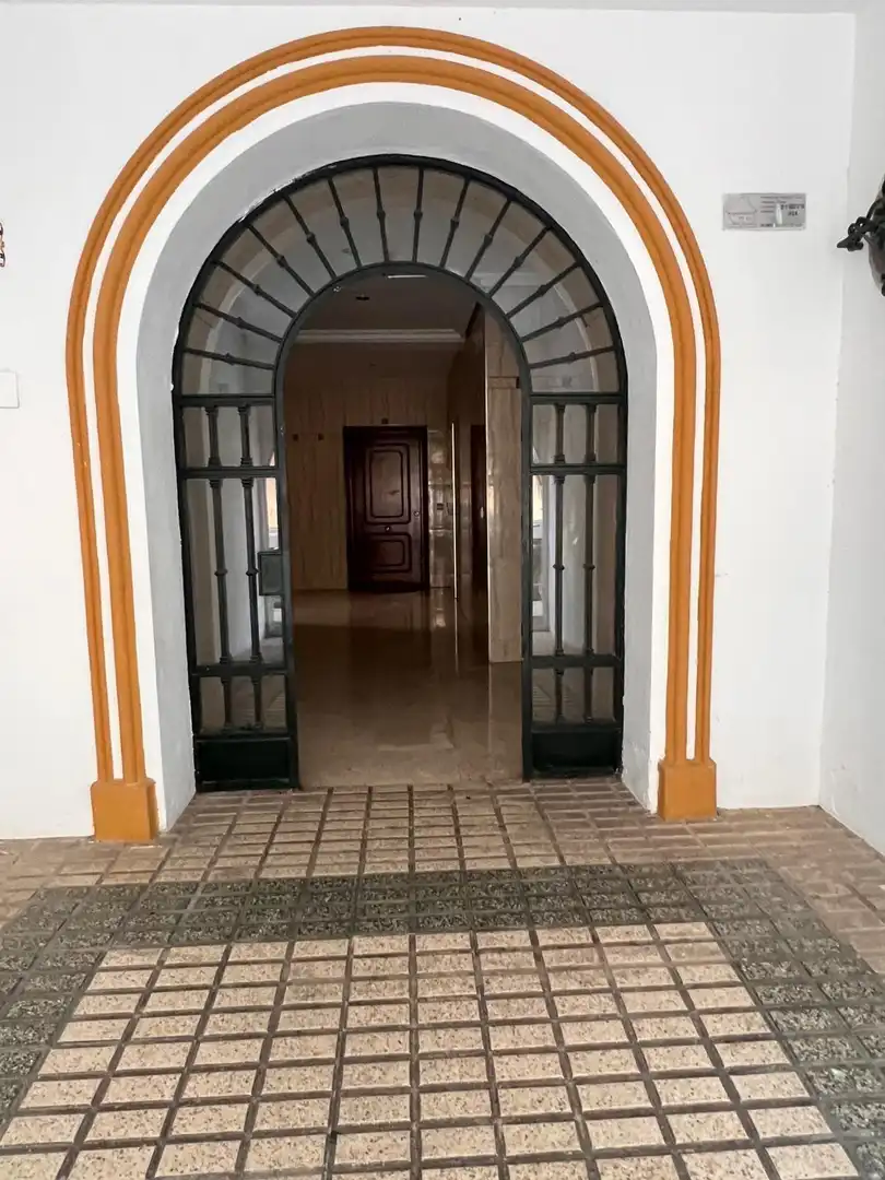 Wohnung zum Verkauf in Cádiz mit Möbliert und Balkon