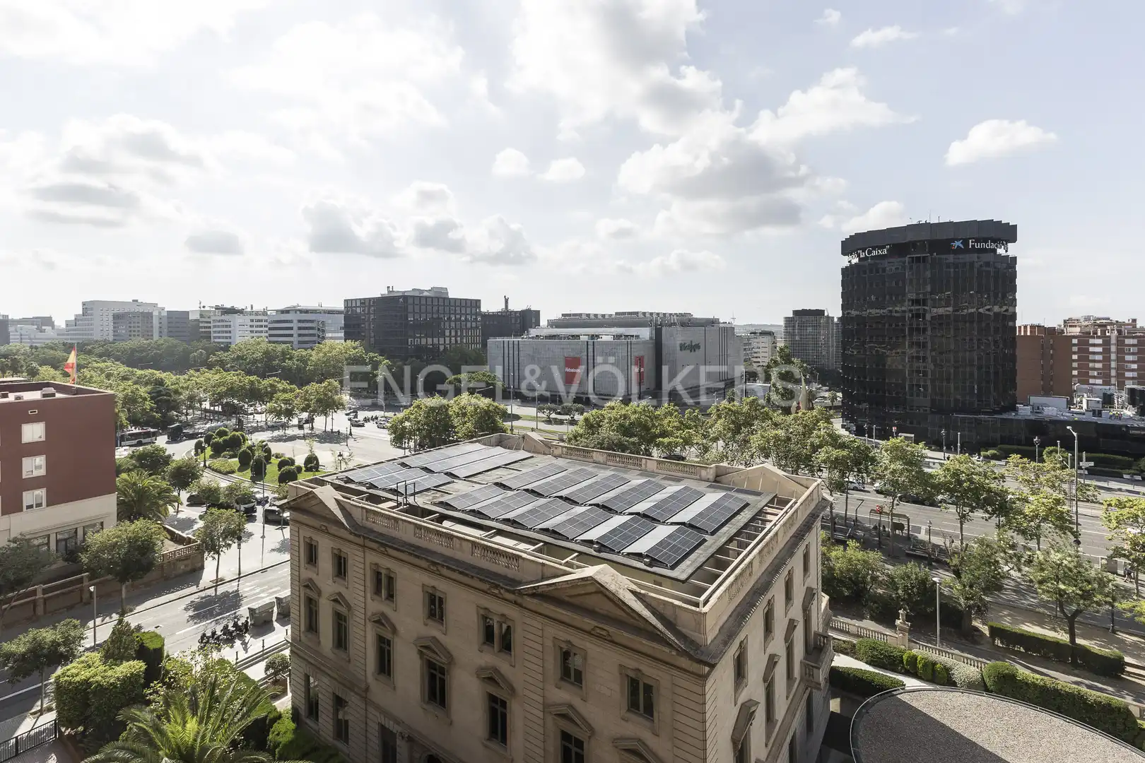 Exterior view of Flat for sale in Barcelona  with Air Conditioner, Heating and Private garden