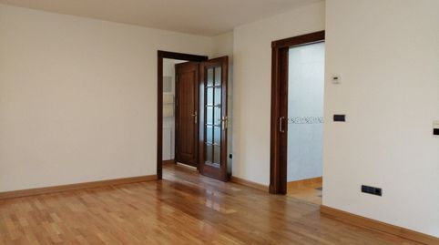 Foto 3 von Wohnungen zur Miete in Avenida de la Paz, Villa Pilar, Burgos Capital