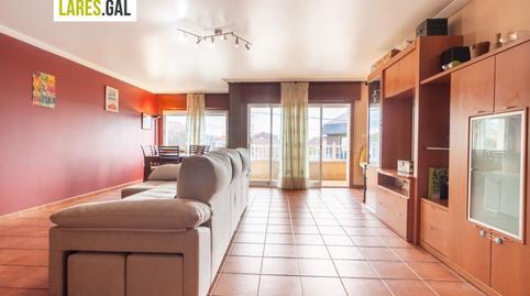 Foto 5 de Casa adosada en venda a Dos Herois de 1617, Darbo, Pontevedra