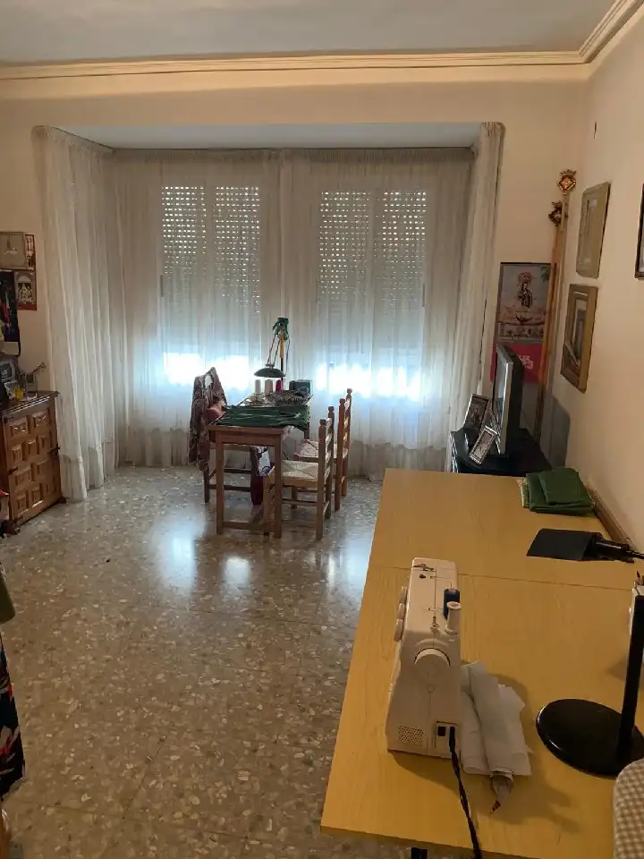 Menjador de Casa o xalet en venda en Castellón de la Plana / Castelló de la Plana amb Terrassa, Traster i Moblat