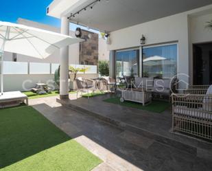 Terrassa de Casa o xalet en venda en Orihuela