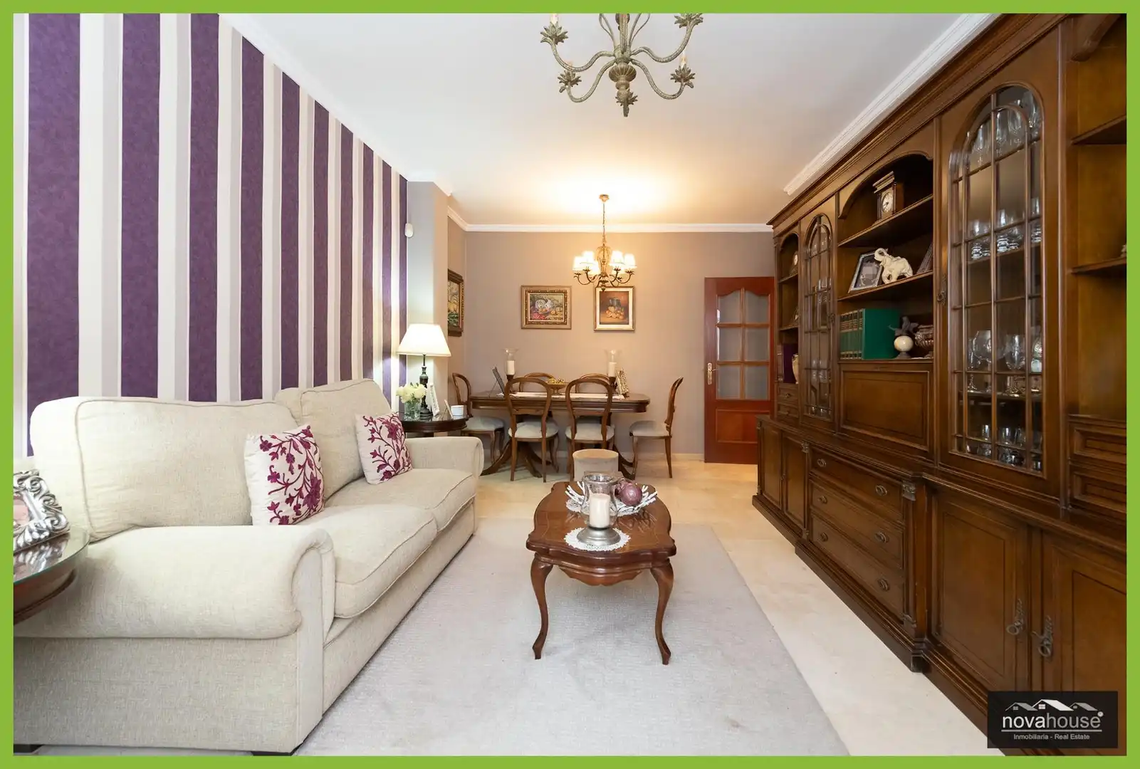 Sala de estar de Casa o chalet en venta en Málaga con Aire acondicionado, Terraza y Trastero