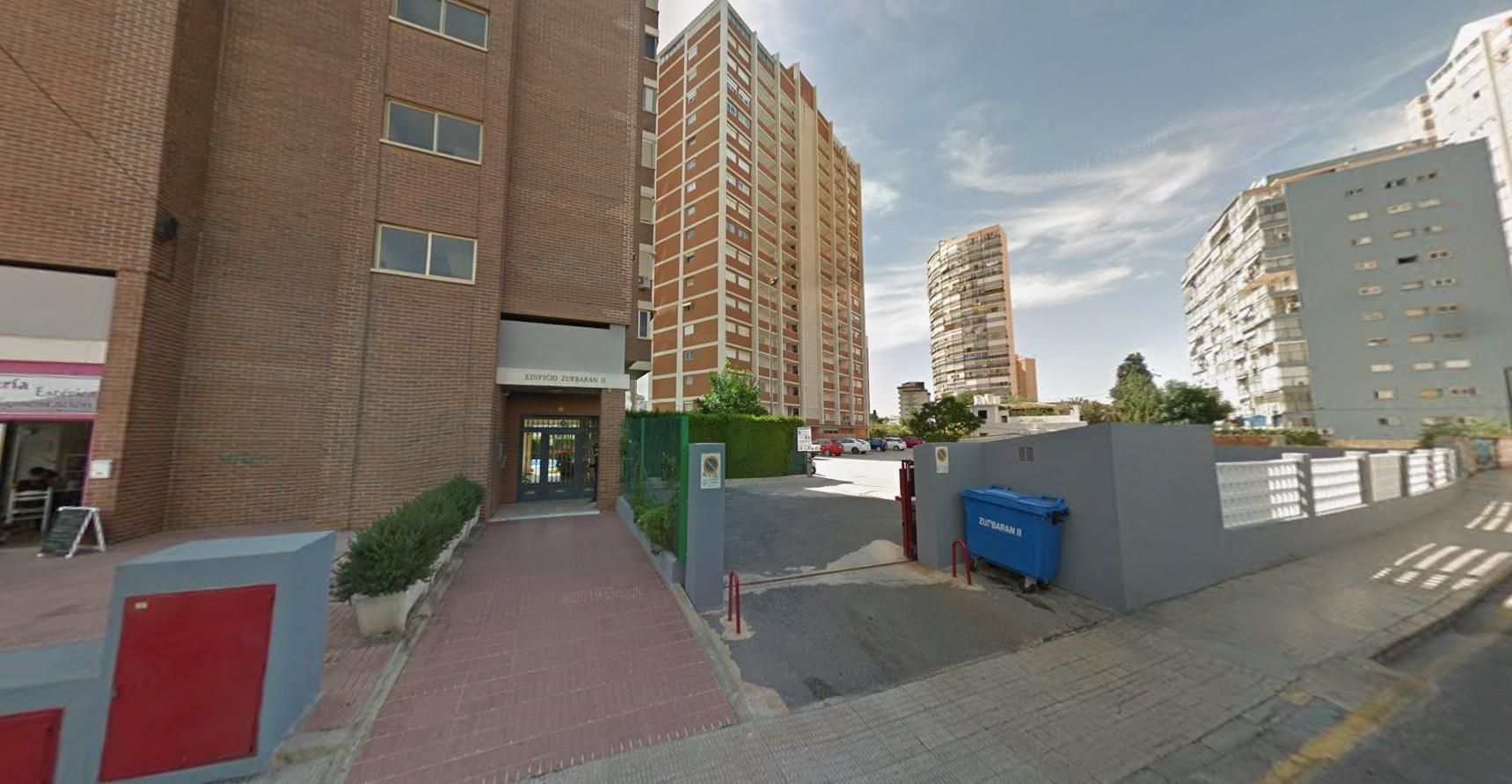 Vista exterior de Garatge en venda en Benidorm