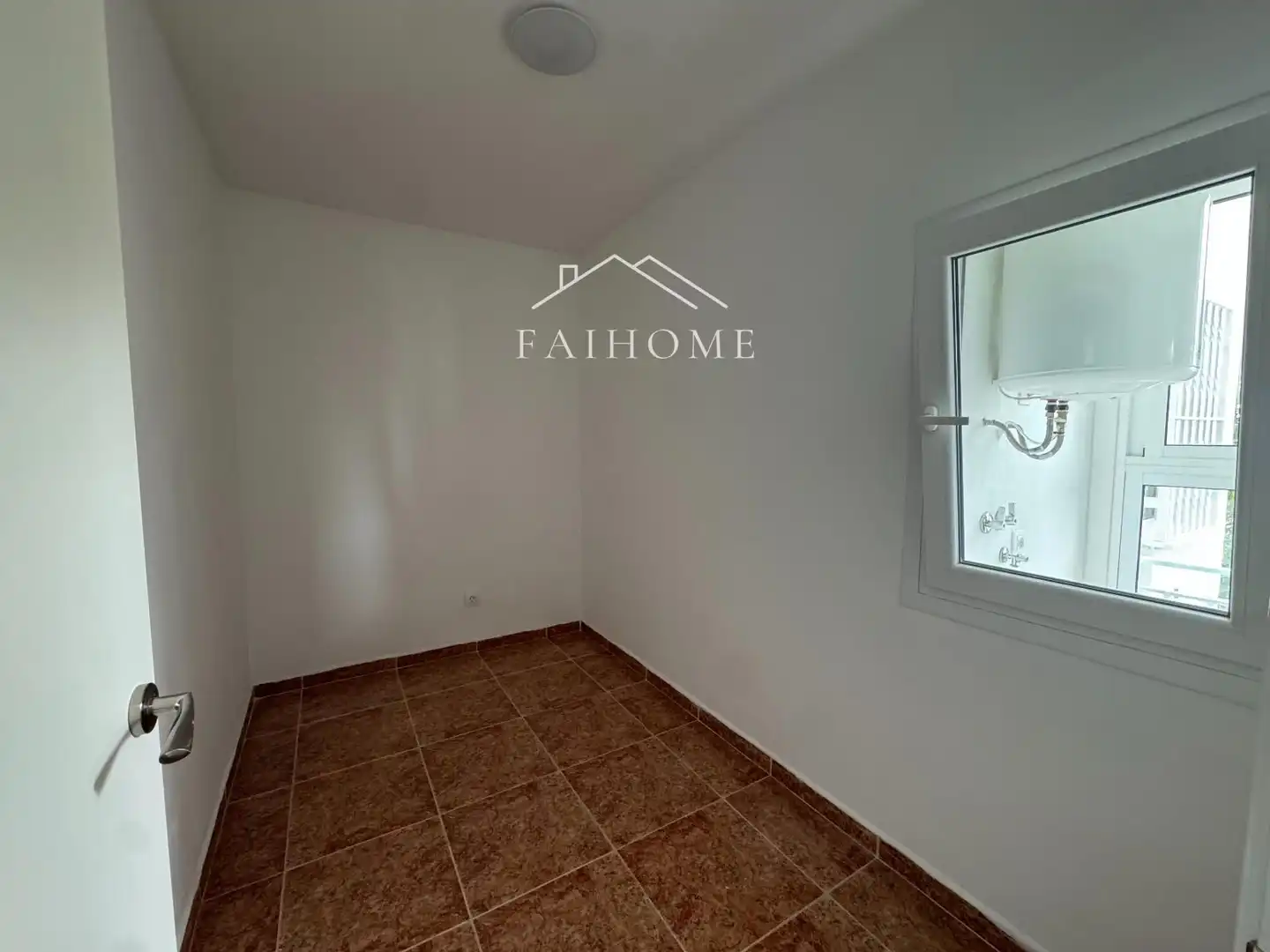 Bedroom of Attic for sale in Barcelona  with Heating, Parquet flooring and Oven