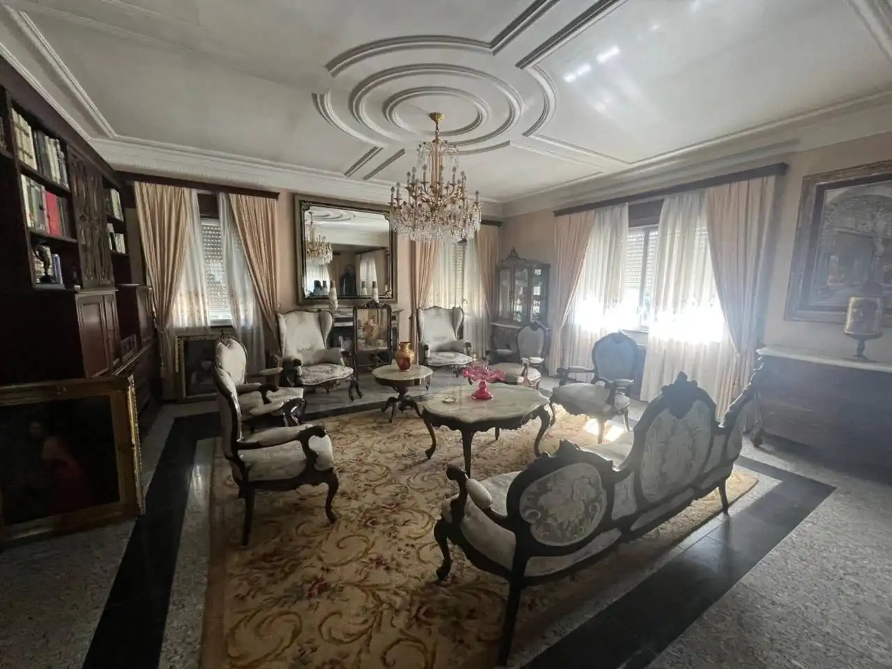 Living room of Houses for sale in Santiago de Compostela   with Heating, Private garden and Parquet flooring
