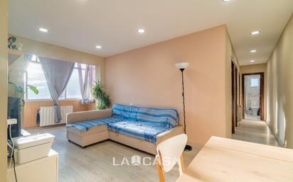 Bedroom of Flat for sale in Sant Boi de Llobregat  with Heating