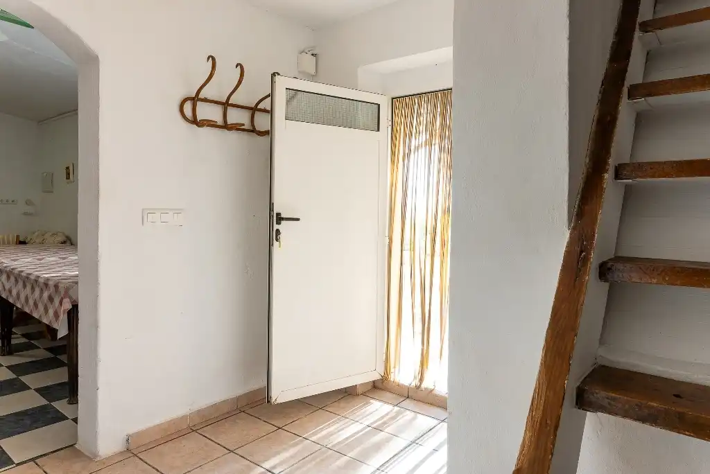 Casa o chalet en venta en Castalla con Jardín privado, Piscina y Amueblado