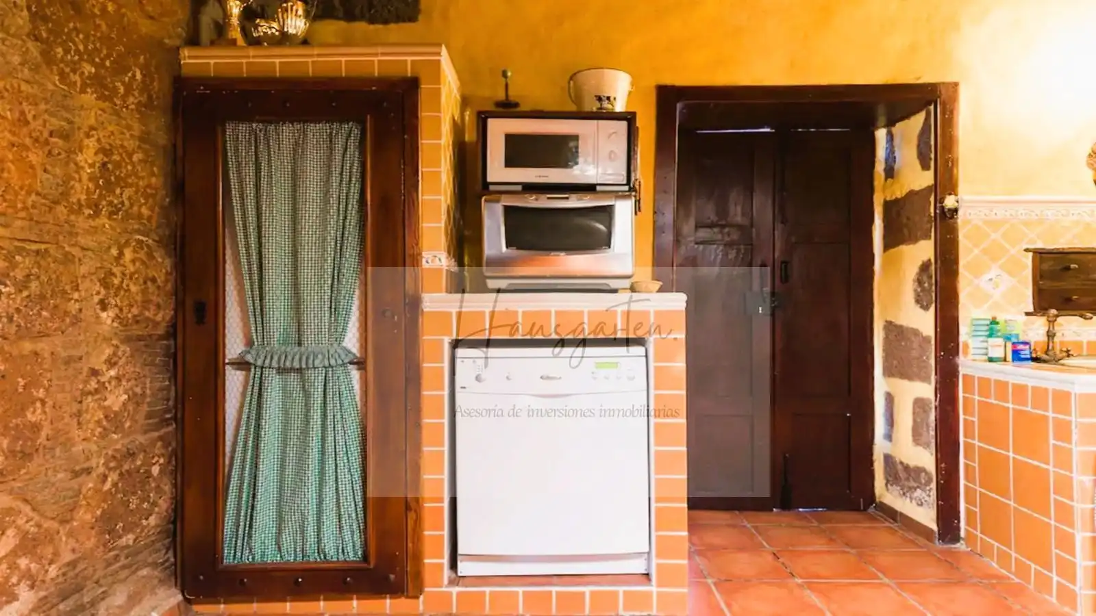 Cocina de Finca rústica en venta en Tejeda con Aire acondicionado y Piscina