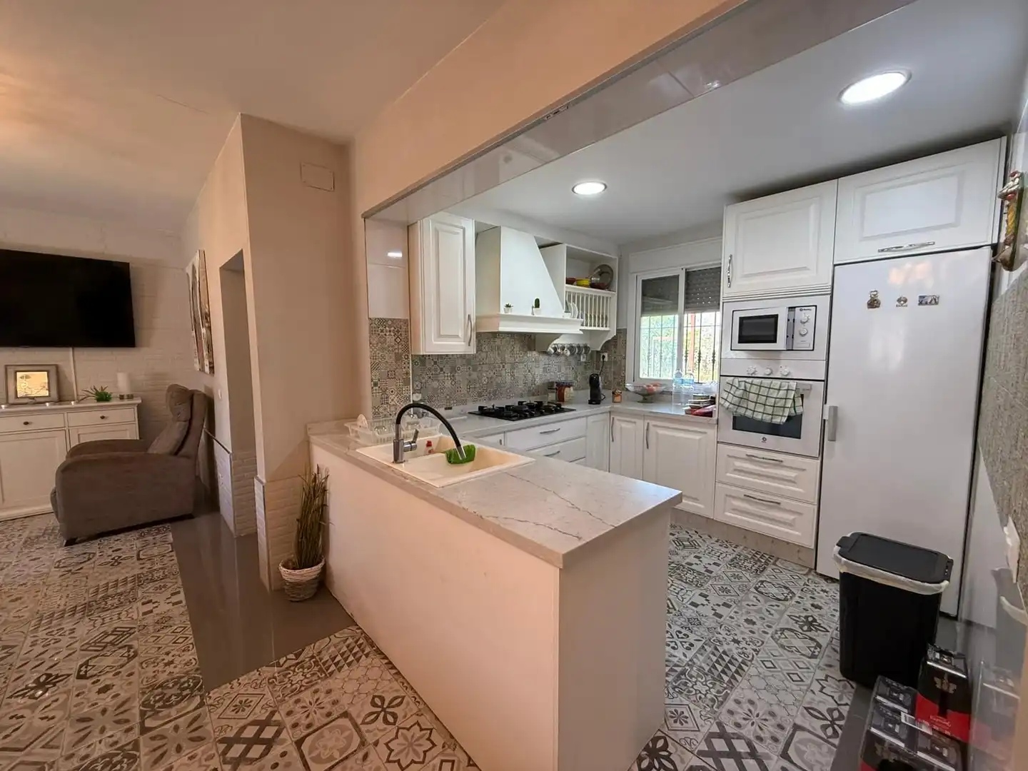 Kitchen of Houses for sale in Utrera  with Private garden, Terrace and Swimming Pool