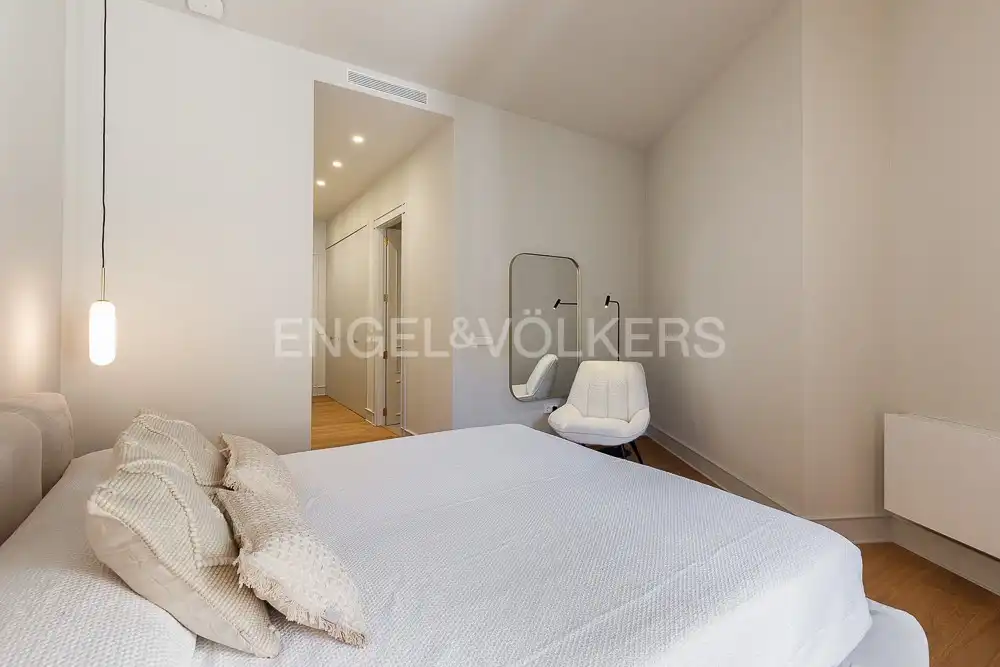 Habitación de Ático de alquiler en Valencia con Aire acondicionado, Calefacción y Terraza