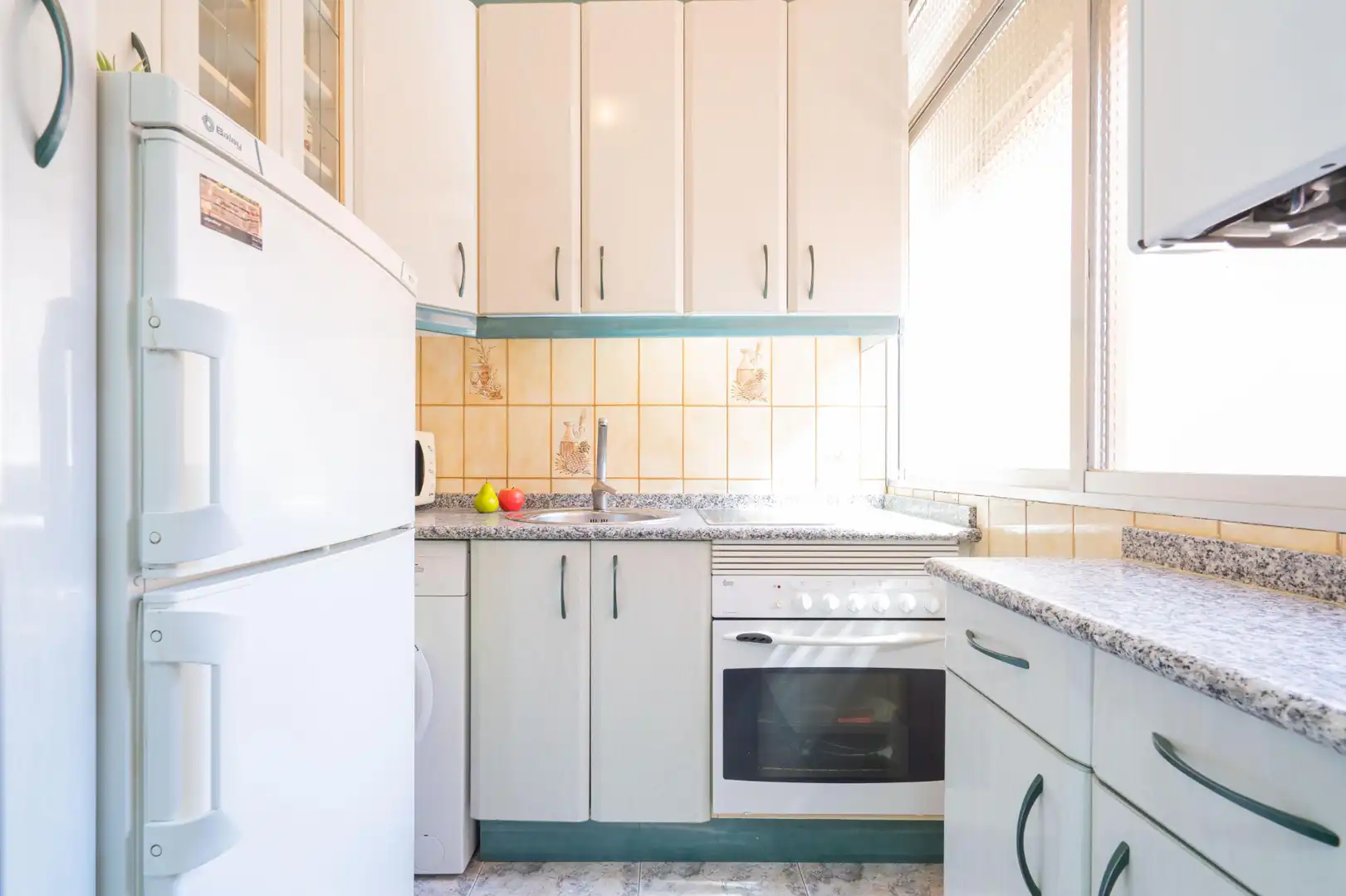 Cocina de Piso en venta en Leganés con Jardín privado, Terraza y Balcón
